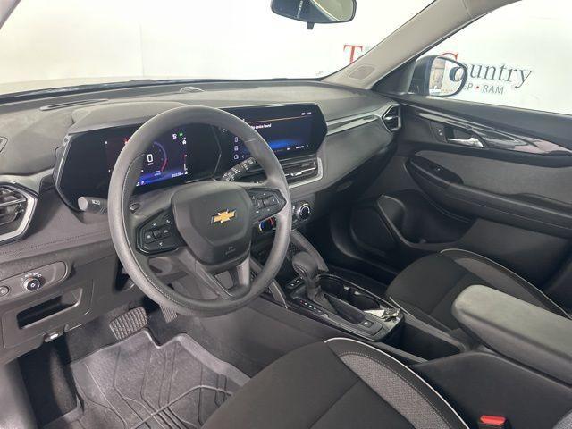 used 2024 Chevrolet TrailBlazer car, priced at $26,489