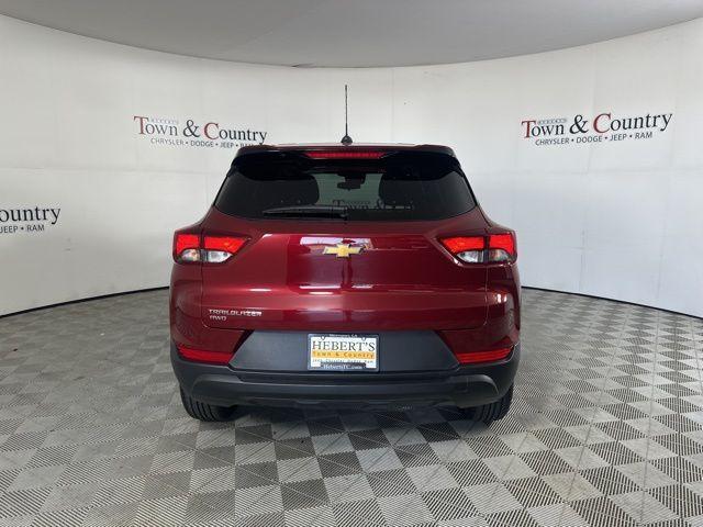 used 2024 Chevrolet TrailBlazer car, priced at $26,489