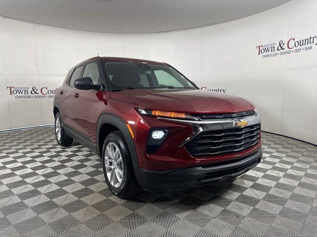 used 2024 Chevrolet TrailBlazer car, priced at $26,489