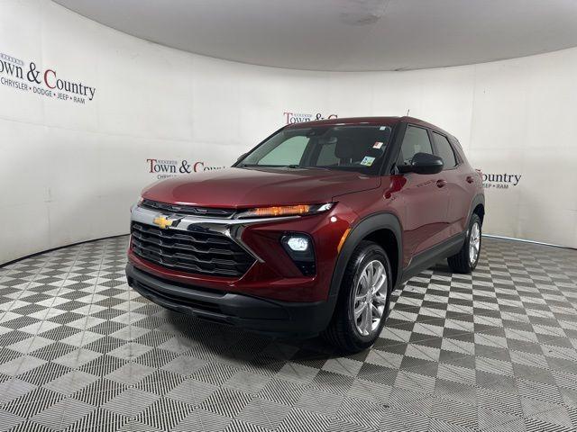 used 2024 Chevrolet TrailBlazer car, priced at $26,489