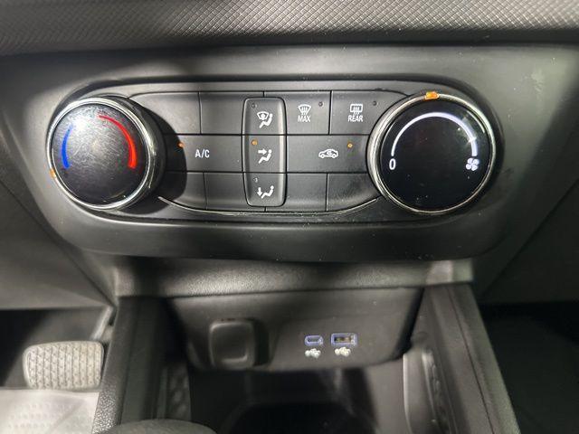 used 2024 Chevrolet TrailBlazer car, priced at $26,489