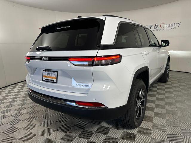 new 2025 Jeep Grand Cherokee car, priced at $42,150