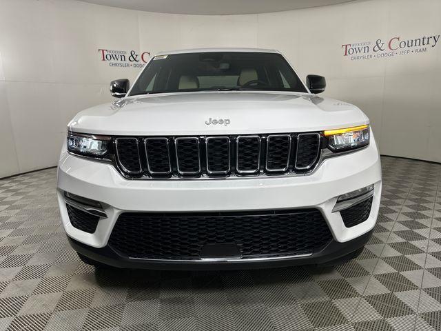 new 2025 Jeep Grand Cherokee car, priced at $42,150