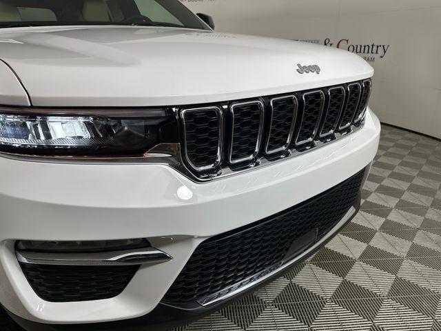 new 2025 Jeep Grand Cherokee car, priced at $42,150