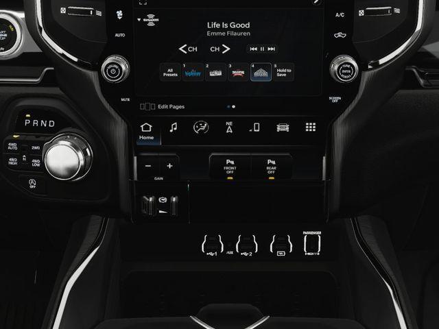 new 2025 Ram 1500 car, priced at $61,571