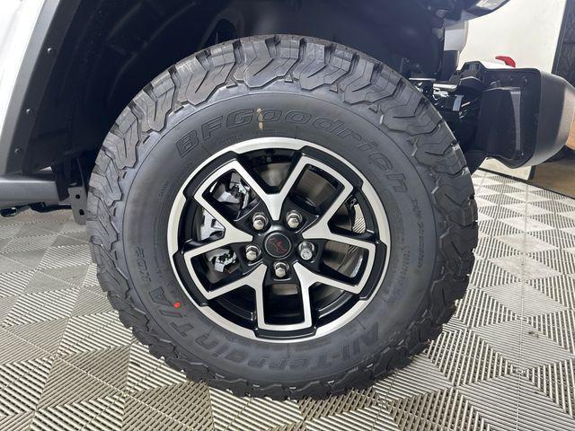 new 2026 Jeep Wrangler car, priced at $58,715