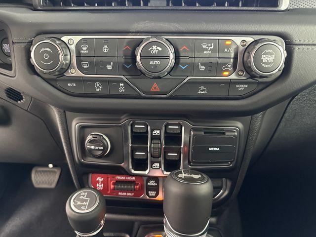 new 2026 Jeep Wrangler car, priced at $58,715