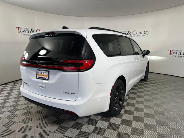 new 2024 Chrysler Pacifica car, priced at $53,105