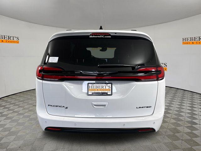 new 2024 Chrysler Pacifica car, priced at $53,105