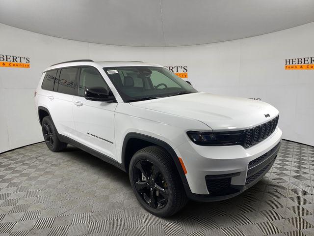 new 2024 Jeep Grand Cherokee L car, priced at $56,235