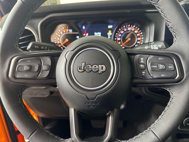 new 2025 Jeep Gladiator car, priced at $46,172