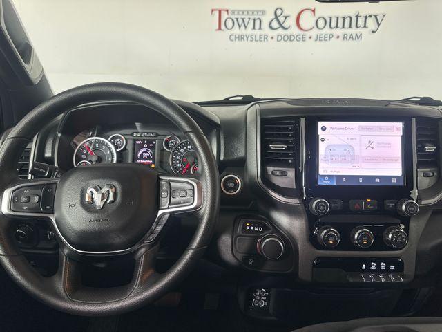 new 2025 Ram 1500 car, priced at $40,431