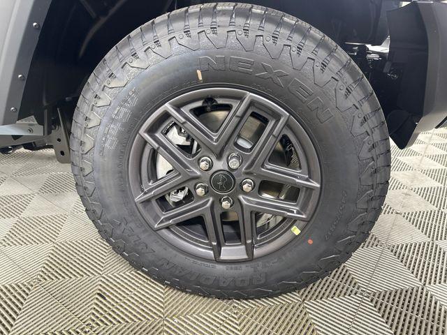 new 2025 Jeep Wrangler car, priced at $46,040