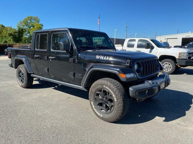 used 2021 Jeep Gladiator car, priced at $27,293