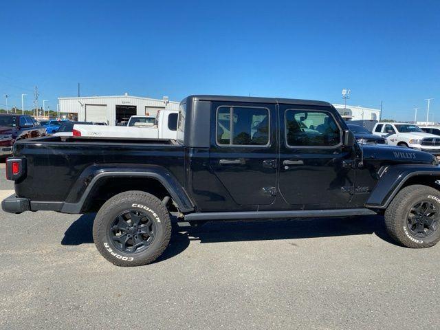 used 2021 Jeep Gladiator car, priced at $27,293