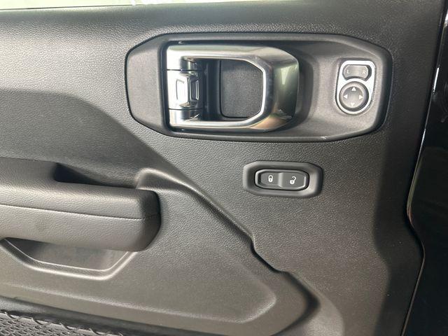 new 2025 Jeep Gladiator car, priced at $43,145