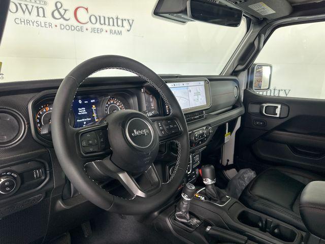 new 2025 Jeep Gladiator car, priced at $53,540