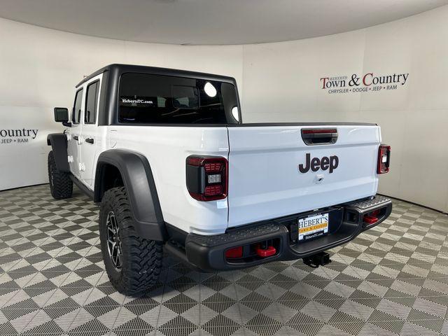 new 2025 Jeep Gladiator car, priced at $53,540