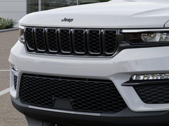 new 2025 Jeep Grand Cherokee car, priced at $46,140