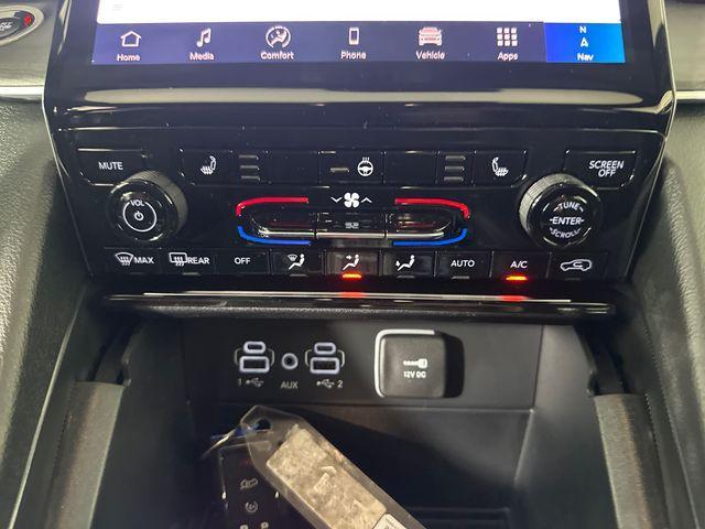 new 2025 Jeep Grand Cherokee car, priced at $47,140