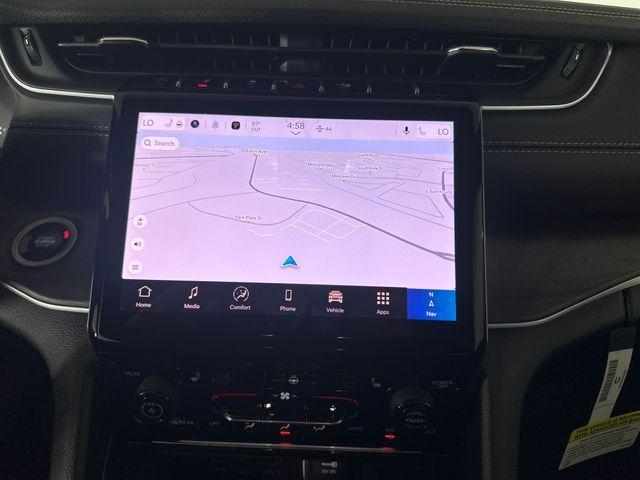 new 2025 Jeep Grand Cherokee car, priced at $47,140