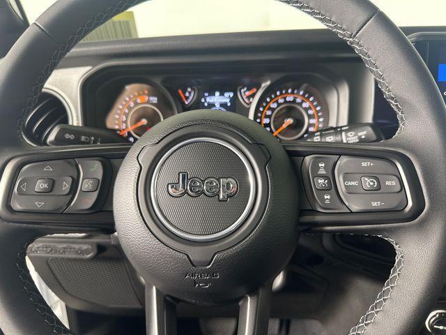 new 2025 Jeep Wrangler car, priced at $47,495