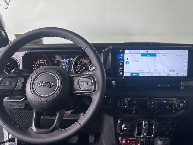 new 2025 Jeep Wrangler car, priced at $47,495