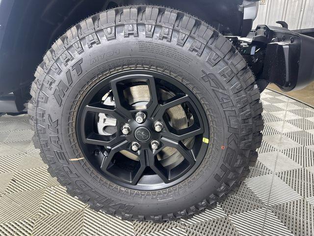 new 2025 Jeep Wrangler car, priced at $47,495