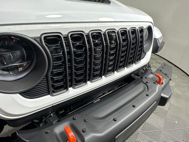 new 2024 Jeep Gladiator car, priced at $60,131