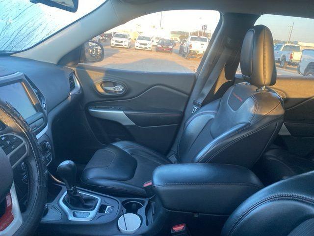 used 2017 Jeep Cherokee car, priced at $13,166