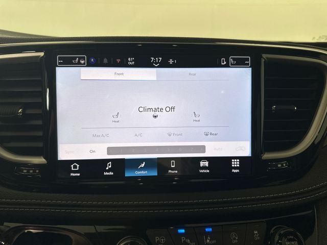 new 2025 Chrysler Pacifica car, priced at $42,425