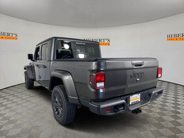 new 2024 Jeep Gladiator car, priced at $44,691