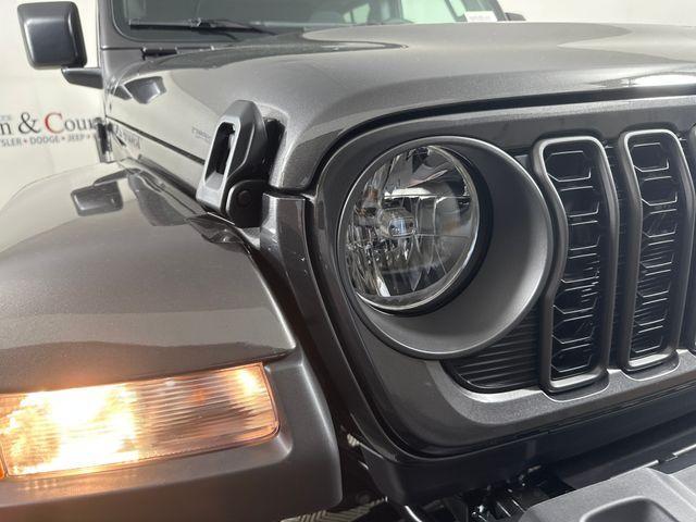 new 2024 Jeep Gladiator car, priced at $44,691