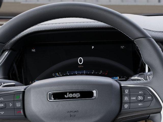 new 2025 Jeep Grand Cherokee car, priced at $43,300
