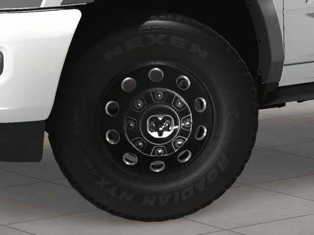 new 2025 Ram 3500 car, priced at $92,325
