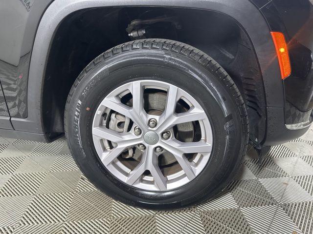 used 2021 Jeep Grand Cherokee L car, priced at $32,276