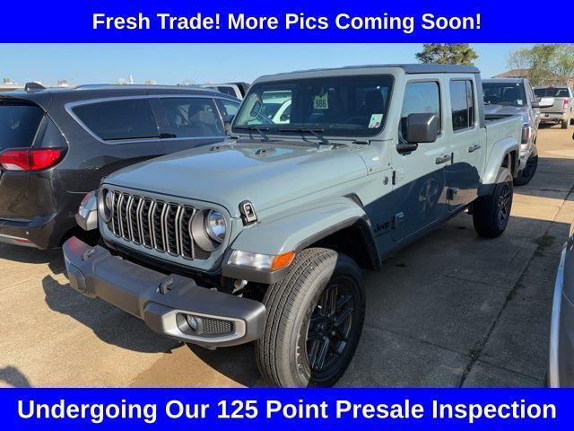 used 2024 Jeep Gladiator car, priced at $42,995