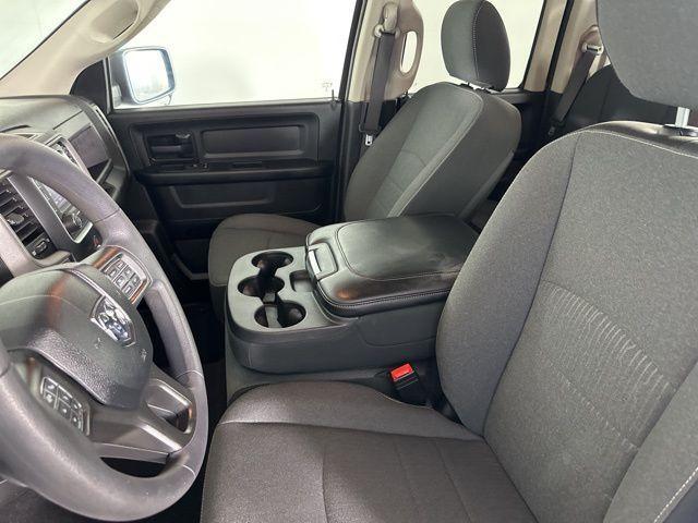 used 2021 Ram 1500 Classic car, priced at $25,000