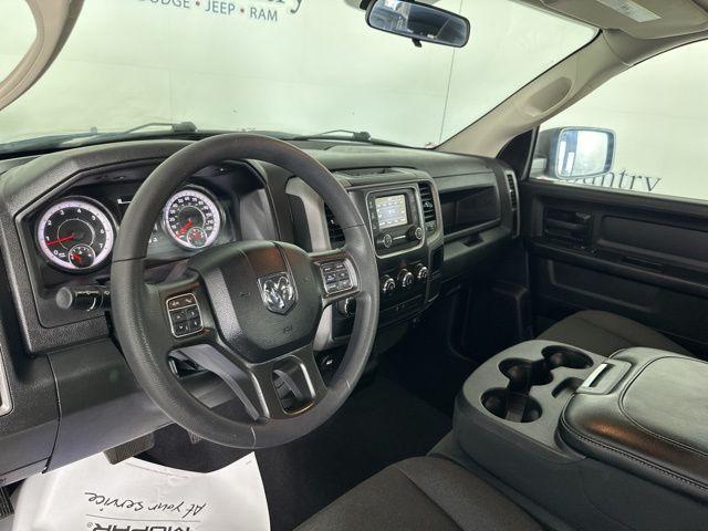 used 2021 Ram 1500 Classic car, priced at $25,000