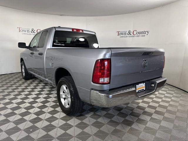 used 2021 Ram 1500 Classic car, priced at $25,000