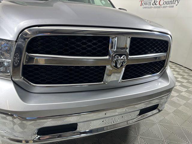used 2021 Ram 1500 Classic car, priced at $25,000