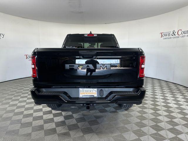 new 2025 Ram 1500 car, priced at $39,077