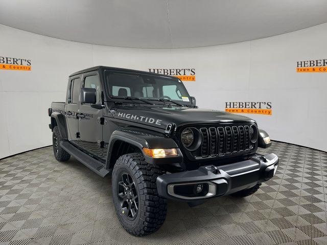 new 2025 Jeep Gladiator car, priced at $46,622
