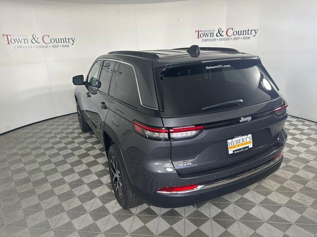 new 2024 Jeep Grand Cherokee car, priced at $39,195