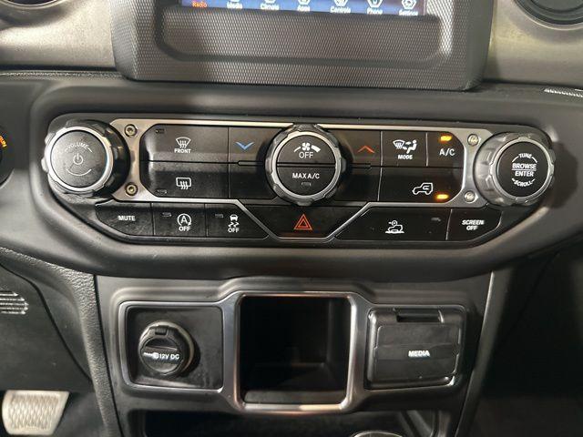 used 2023 Jeep Gladiator car, priced at $30,982