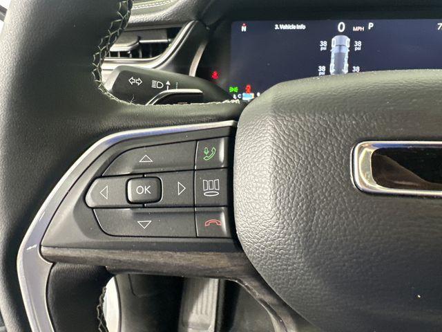 new 2025 Jeep Grand Cherokee car, priced at $46,985