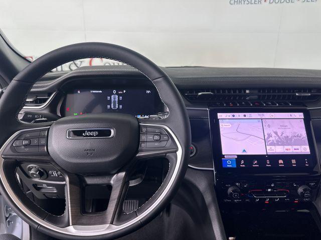 new 2025 Jeep Grand Cherokee car, priced at $46,985