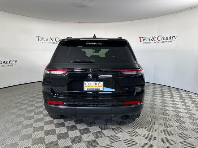 new 2025 Jeep Grand Cherokee car, priced at $46,985