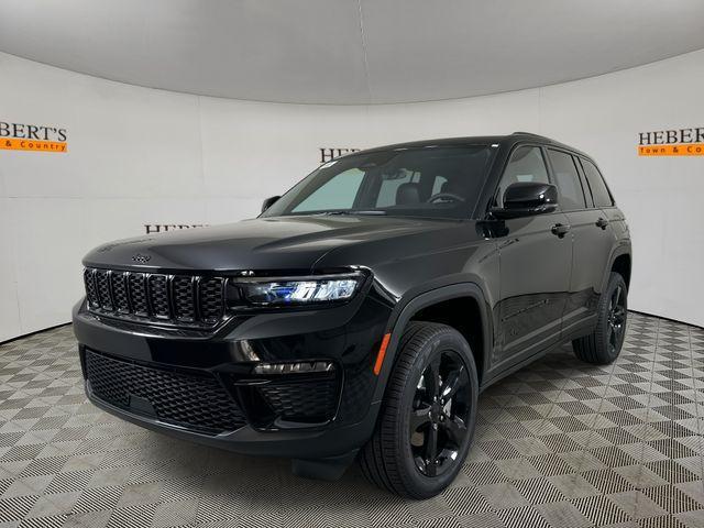 new 2025 Jeep Grand Cherokee car, priced at $46,985