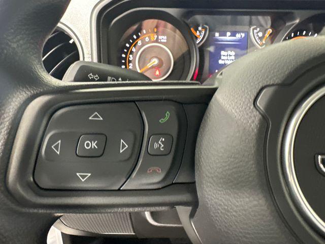 new 2025 Jeep Gladiator car, priced at $40,400